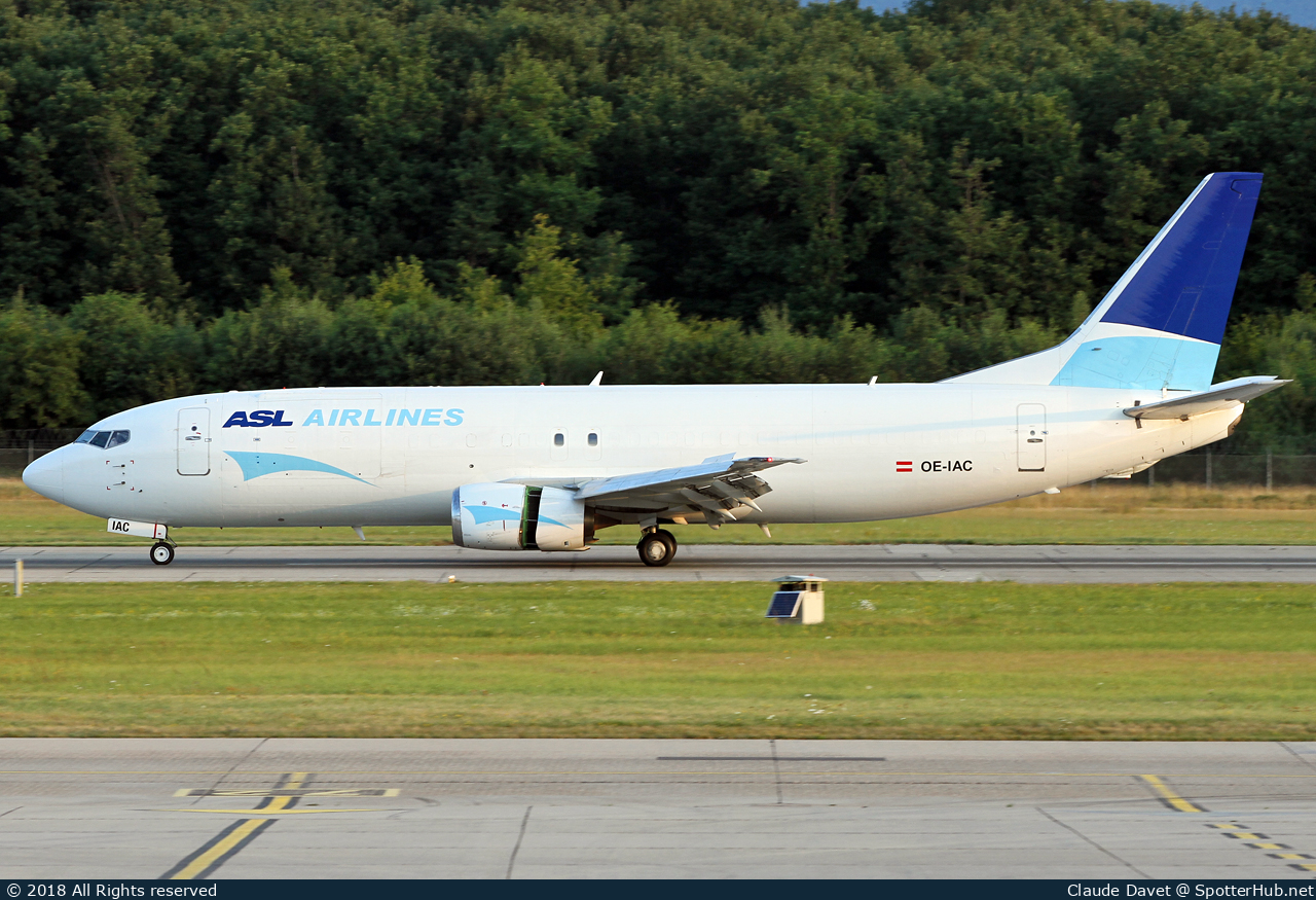 Photo of OE-IAC - Boeing 737-4M0(SF) operated by ASL Airlines Belgium