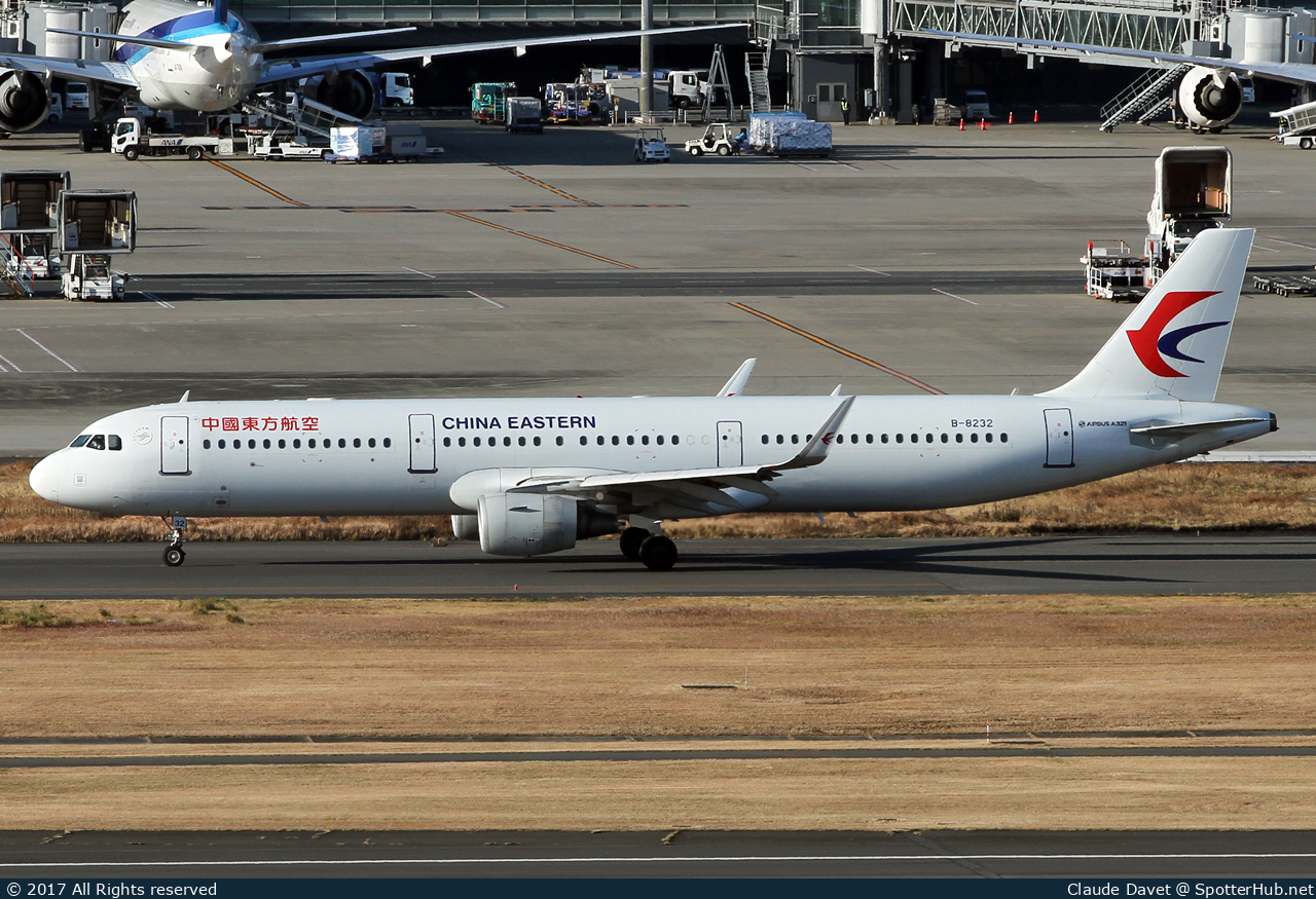 Photo of B-8232 - Airbus A321-211 operated by China Eastern Airlines