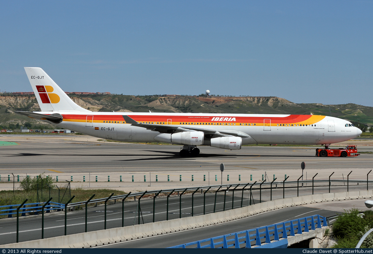Photo of EC-GJT - Airbus A340-313 operated by Iberia