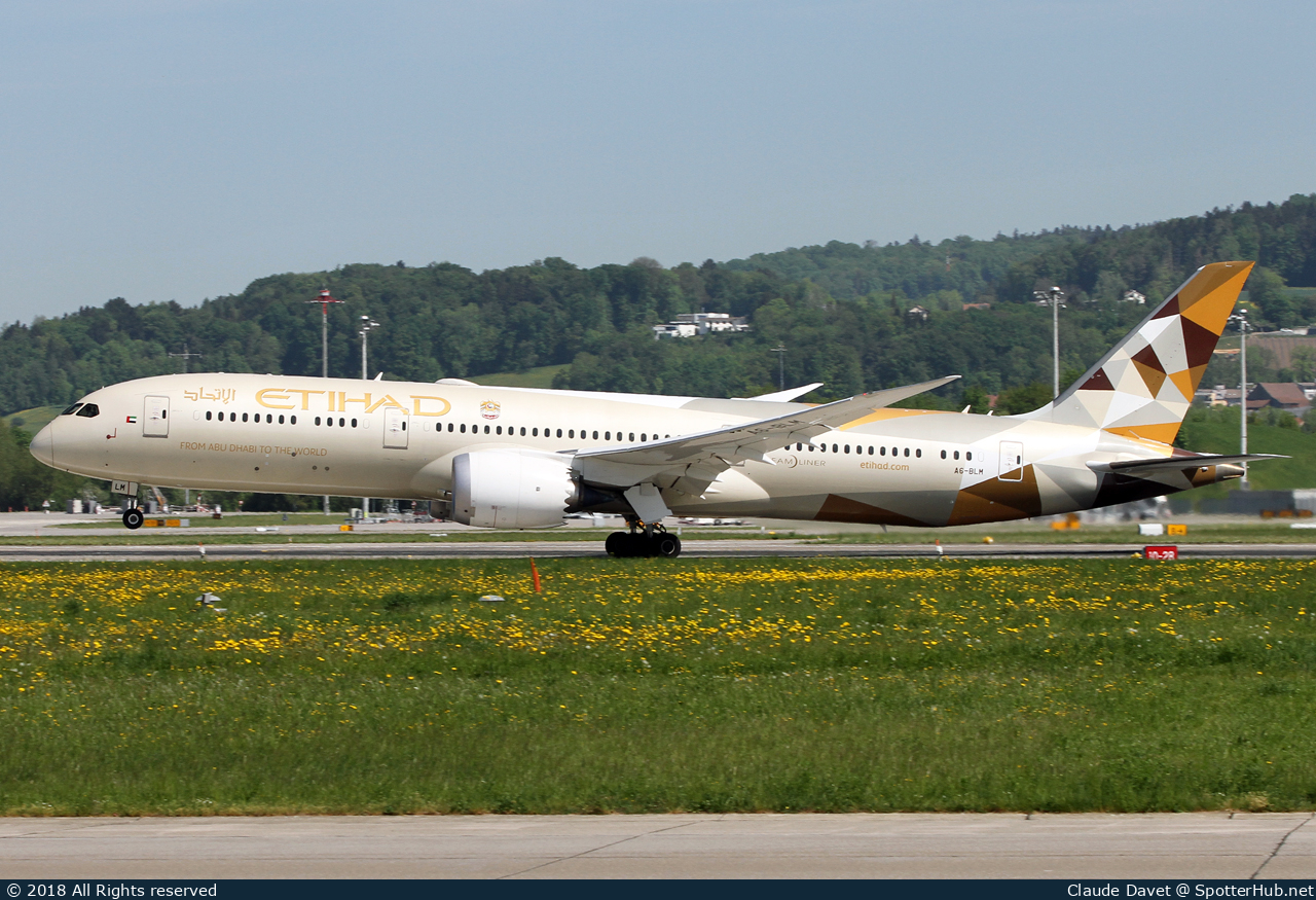 Photo of A6-BLM - Boeing 787-9 Dreamliner operated by Etihad Airways