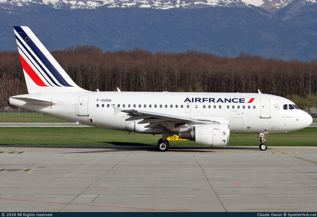 Photo of F-GUGH - Airbus A318-111 operated by Air France