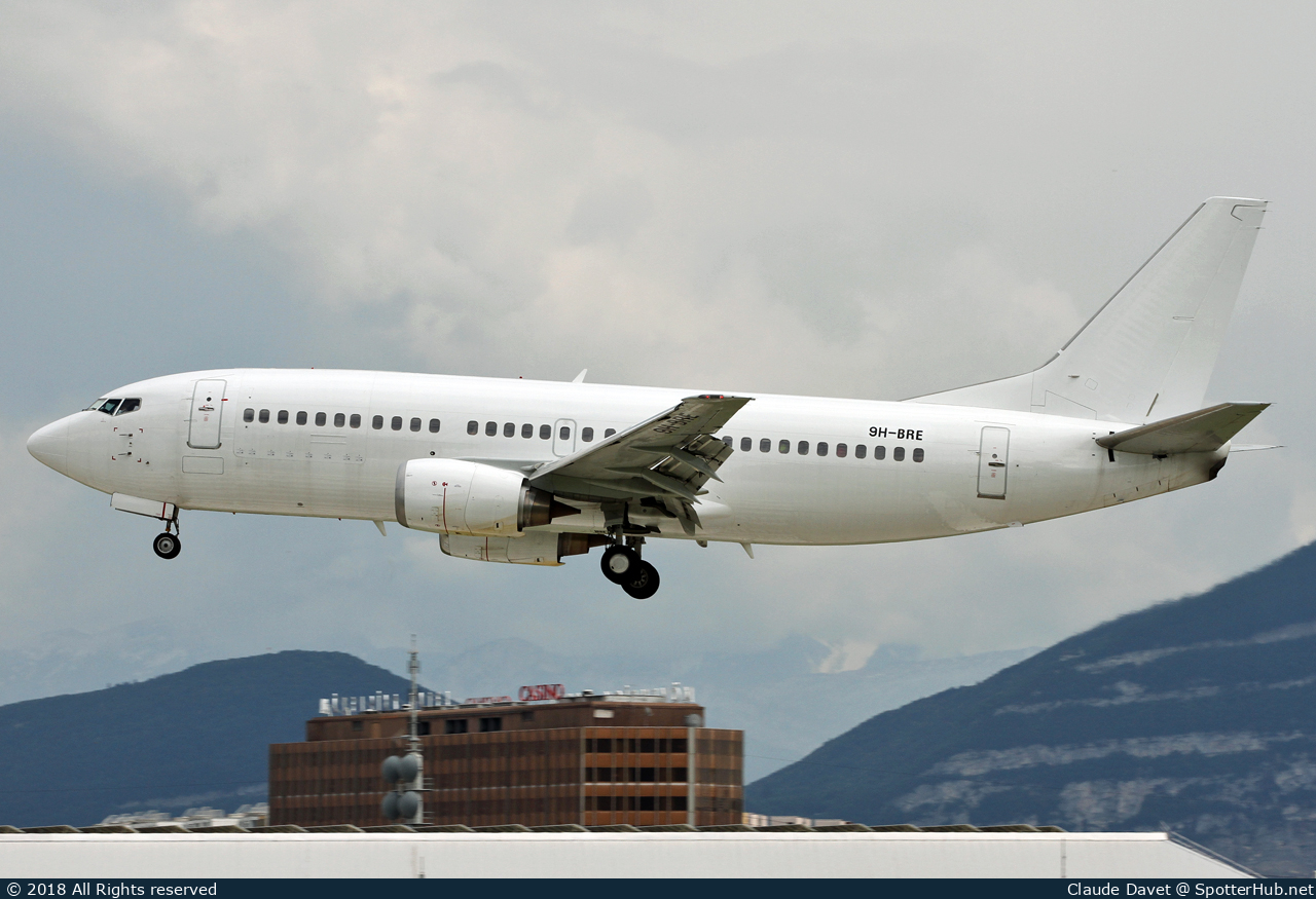 Photo of 9H-BRE - Boeing 737-3Y0(BDQC) operated by Maleth-Aero