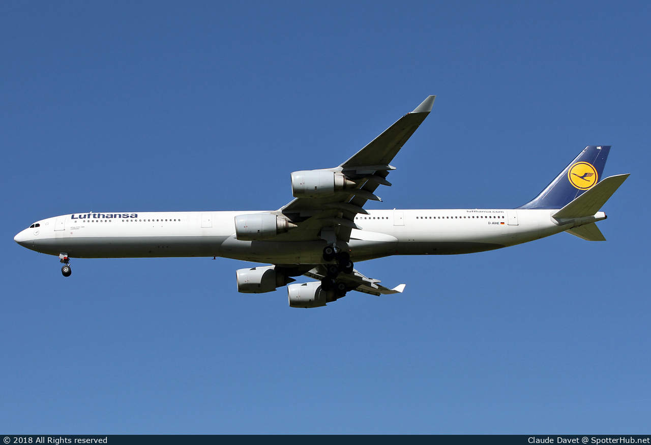 Photo of D-AIHE - Airbus A340-642 operated by Lufthansa