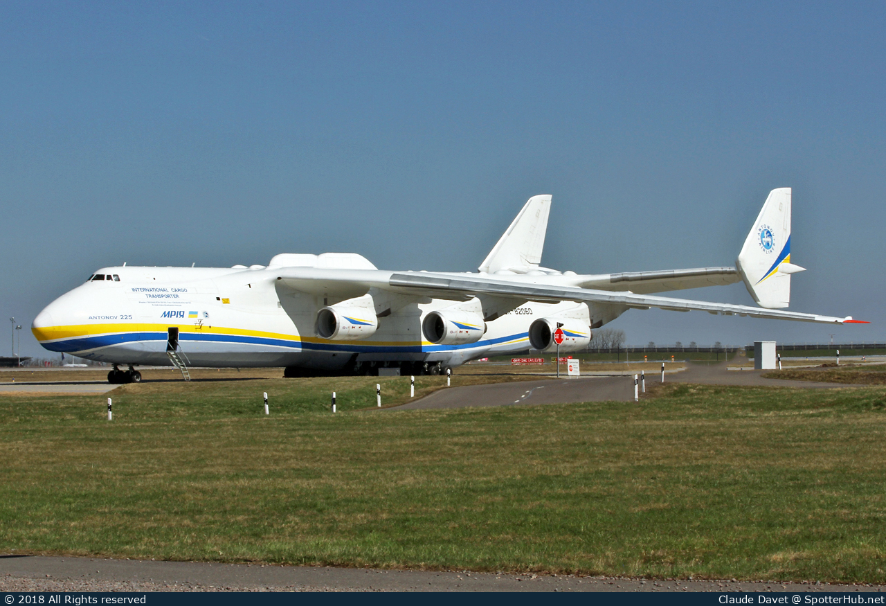 Photo of UR-82060 - Antonov An-225 Mriya operated by Antonov Airlines