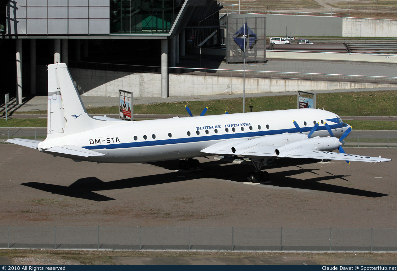 Photo of DM-STA - Ilyushin Il-18V operated by Deutsche Lufthansa