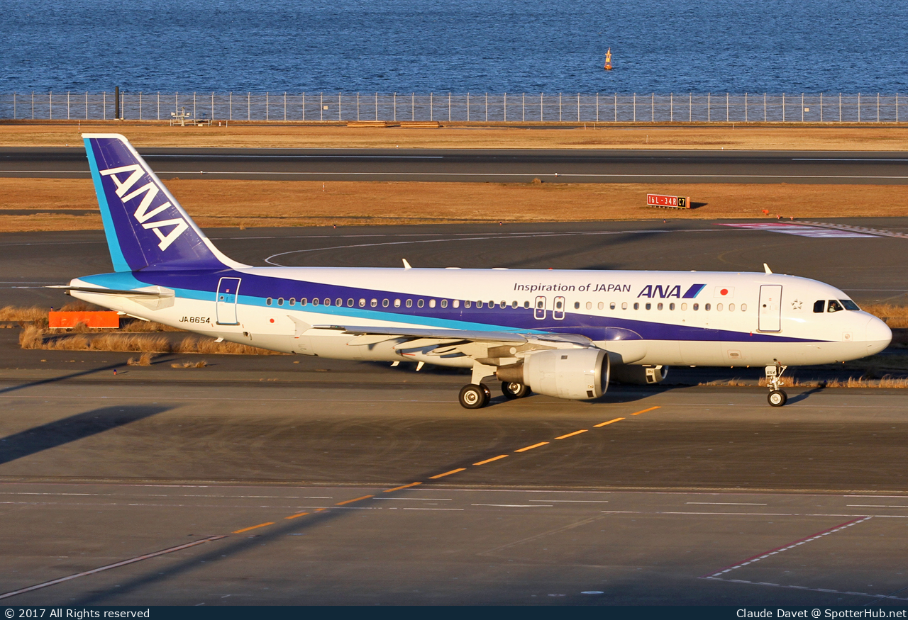 Photo of JA8654 - Airbus A320-211 operated by ANA All Nippon Airways