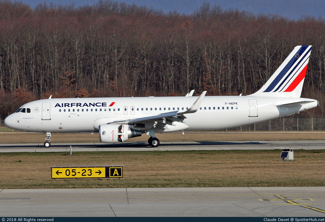 Photo of F-HEPK - Airbus A320-214 operated by Air France