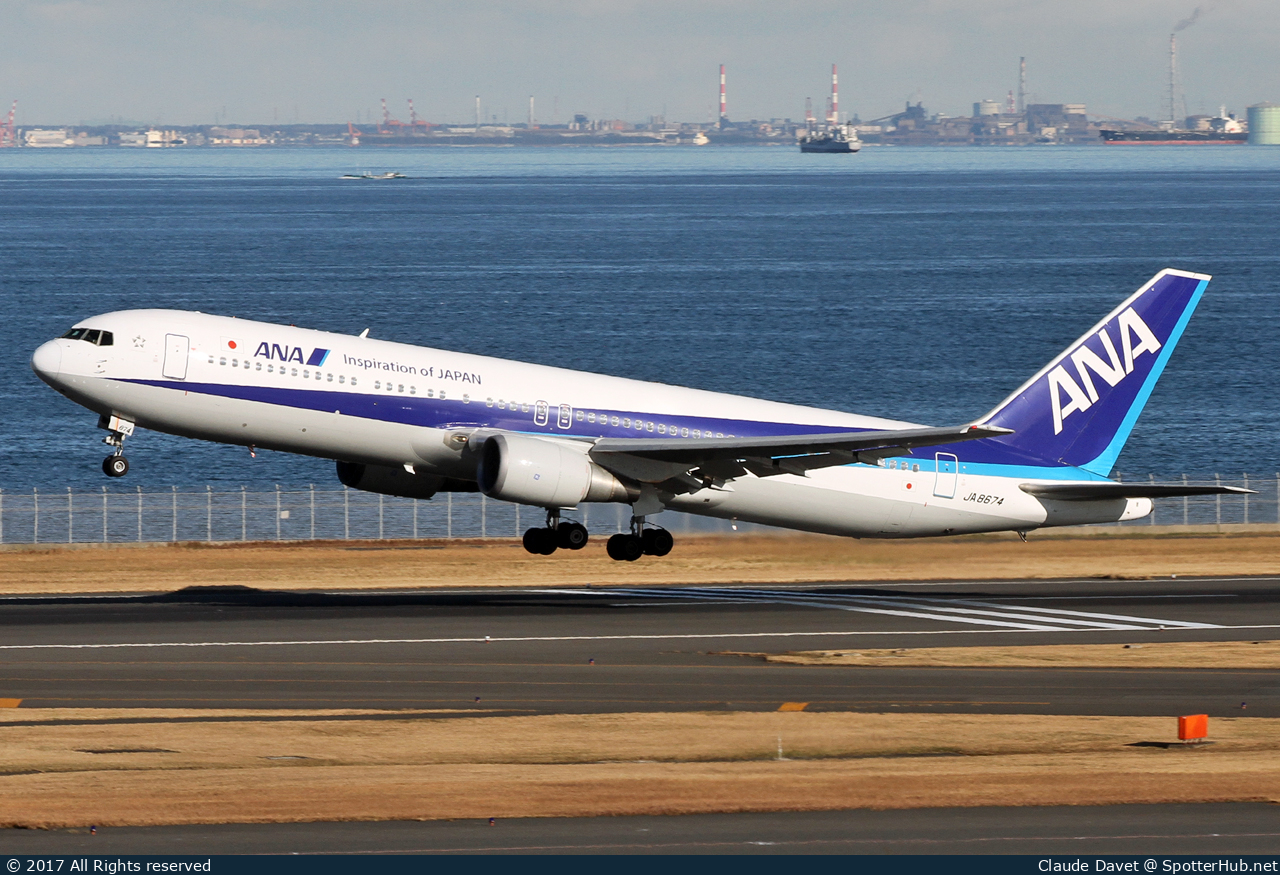 Photo of JA8674 - Boeing 767-381 operated by ANA All Nippon Airways