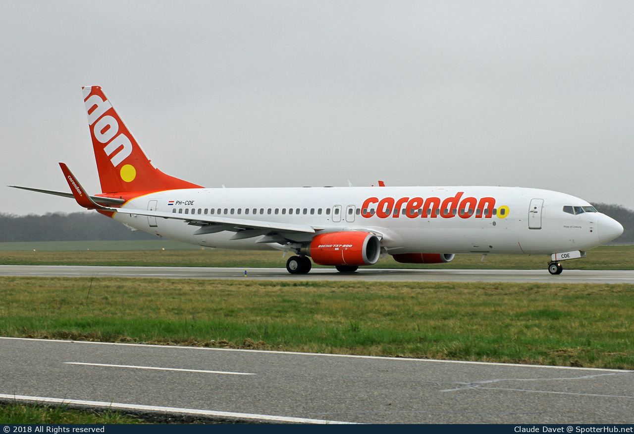 Photo of PH-CDE - Boeing 737-8GQ operated by Corendon Dutch Airlines