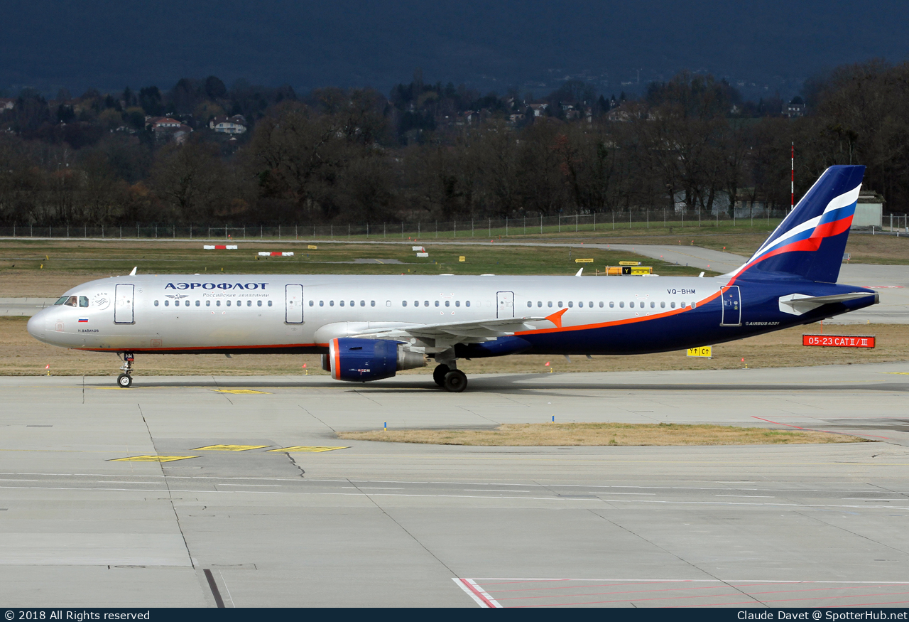 Photo of VQ-BHM - Airbus A321-211 operated by Aeroflot