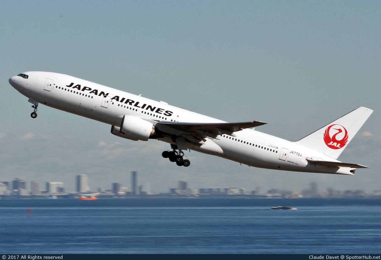 Photo of JA772J - Boeing 777-246 operated by Japan Airlines