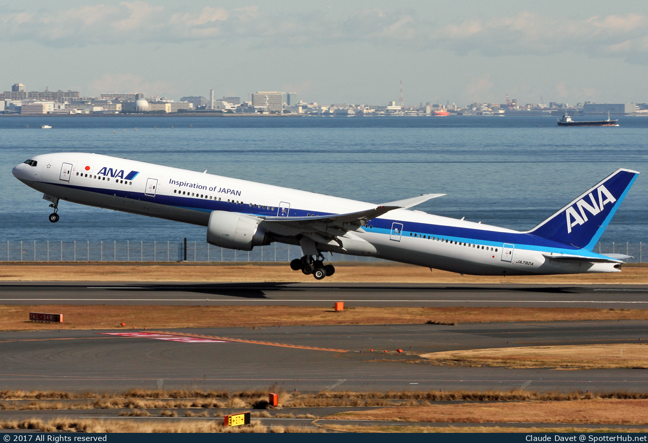 Photo of JA792A - Boeing 777-381(ER) operated by ANA All Nippon Airways