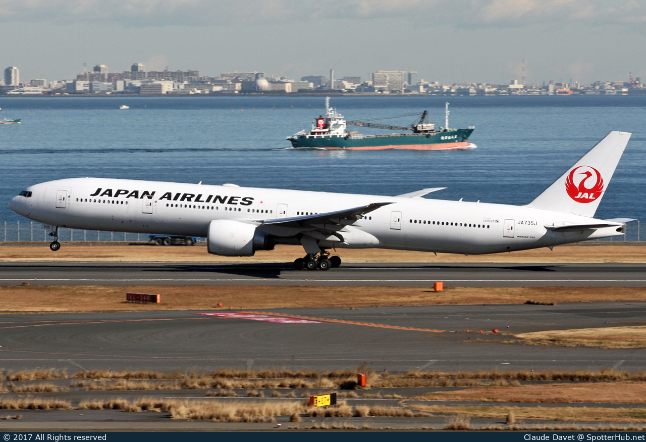 Photo of JA735J - Boeing 777-346(ER) operated by Japan Airlines
