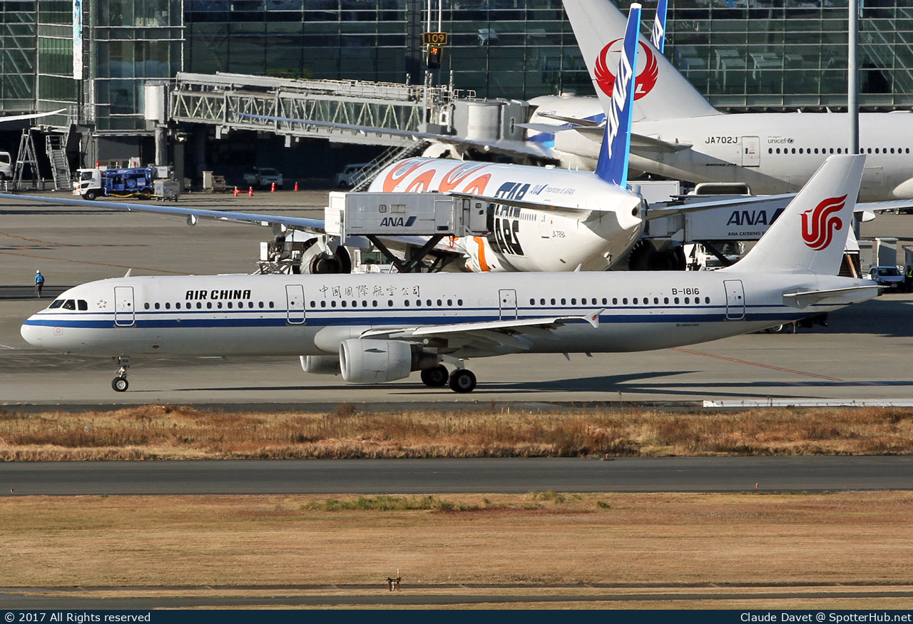 Photo of B-1816 - Airbus A321-213 operated by Air China