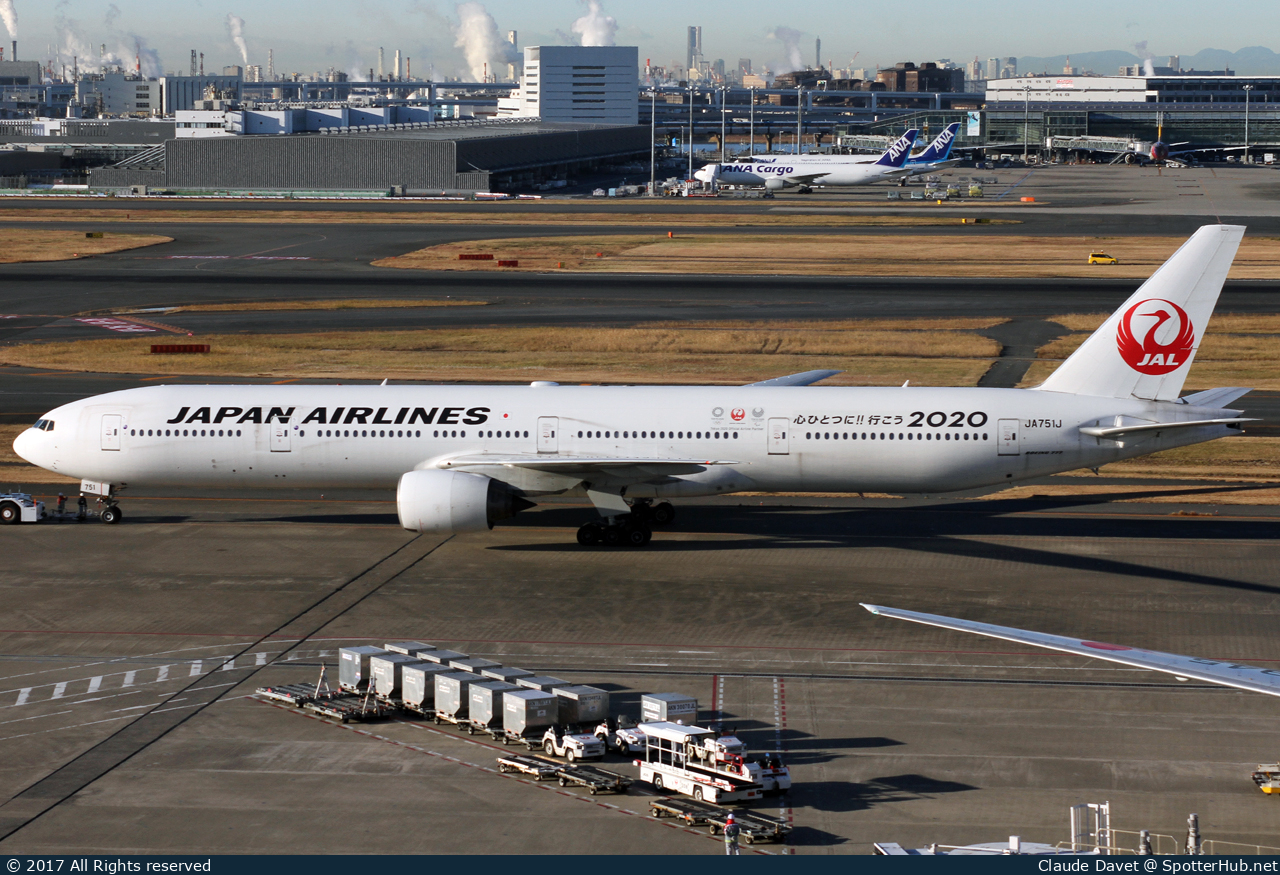 Photo of JA751J - Boeing 777-346 operated by Japan Airlines