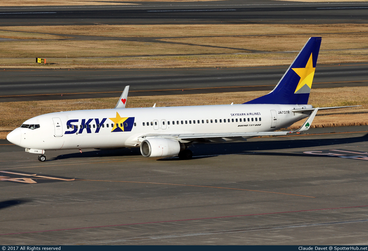 Photo of JA737R - Boeing 737-86N operated by Skymark Airlines