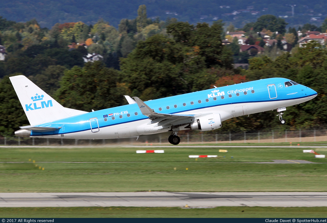 Photo of PH-EXG - Embraer ERJ-175STD operated by KLM Cityhopper