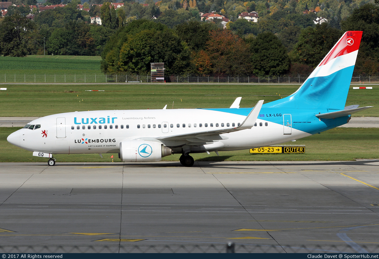 Photo of LX-LGQ - Boeing 737-7C9 operated by Luxair