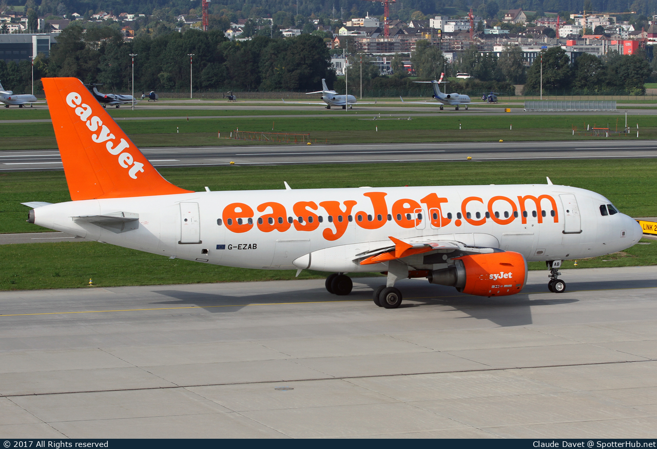 Photo of G-EZAB - Airbus A319-111 operated by easyJet