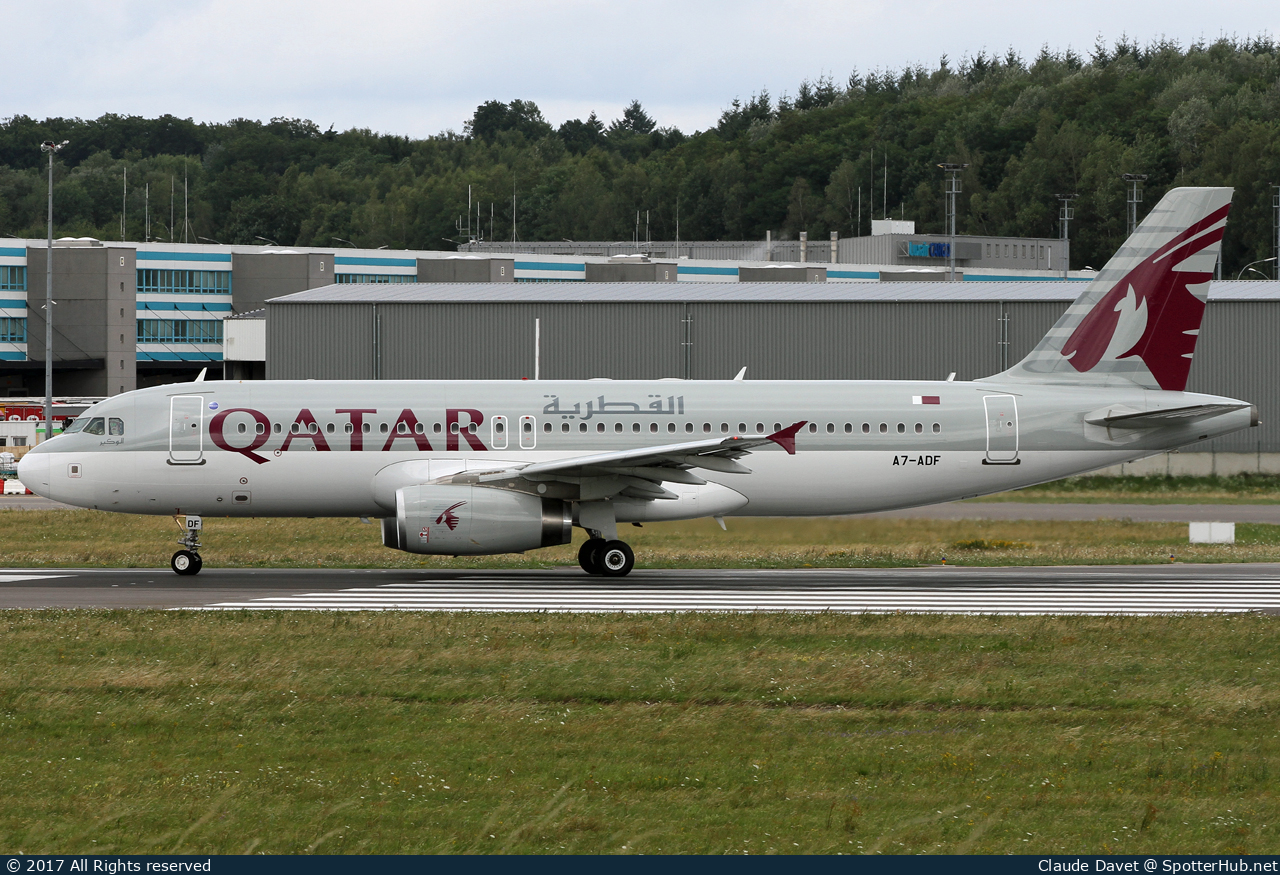 Photo of A7-ADF - Airbus A320-232 operated by Qatar Airways