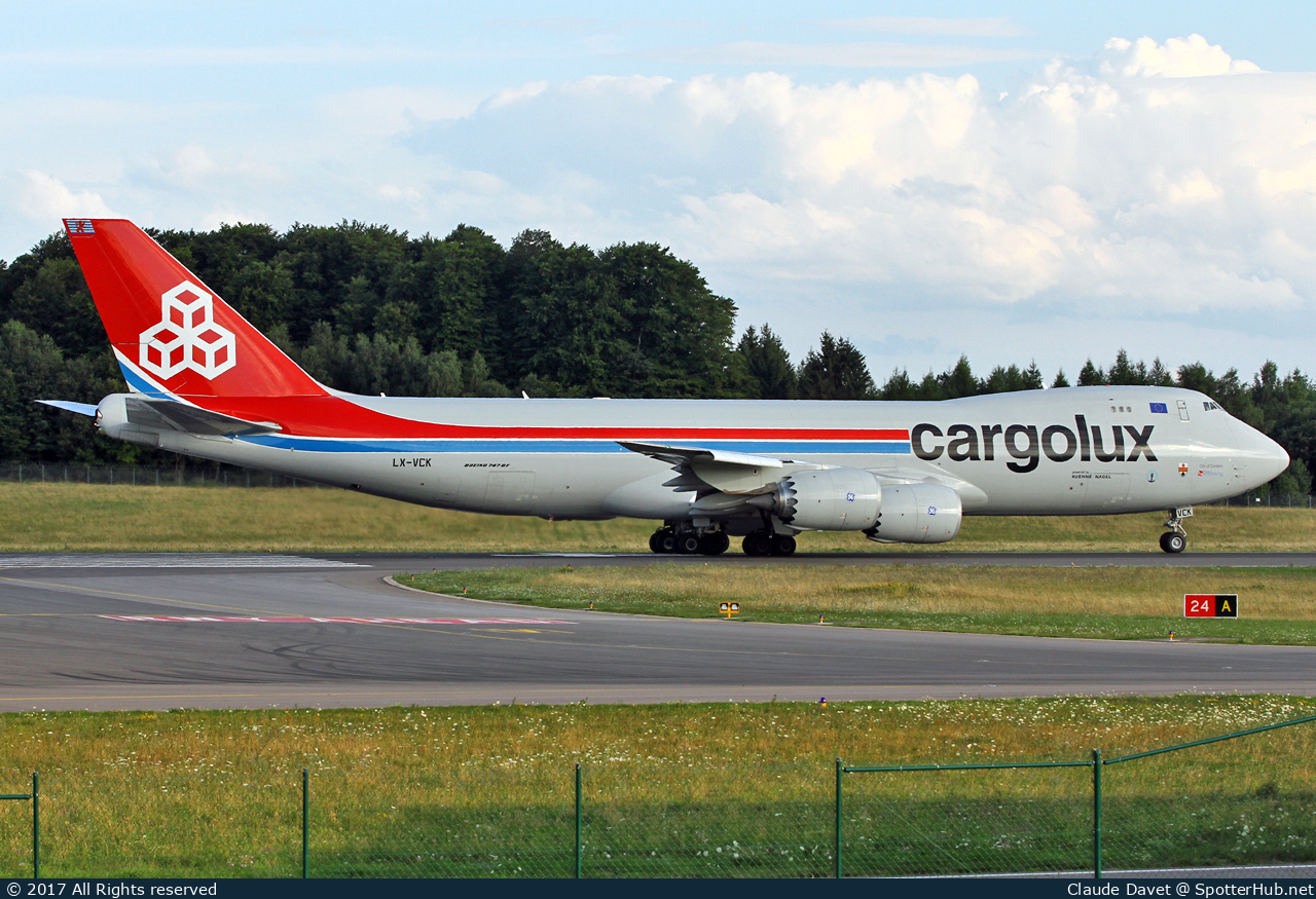 Photo of LX-VCK - Boeing 747-8R7F operated by Cargolux