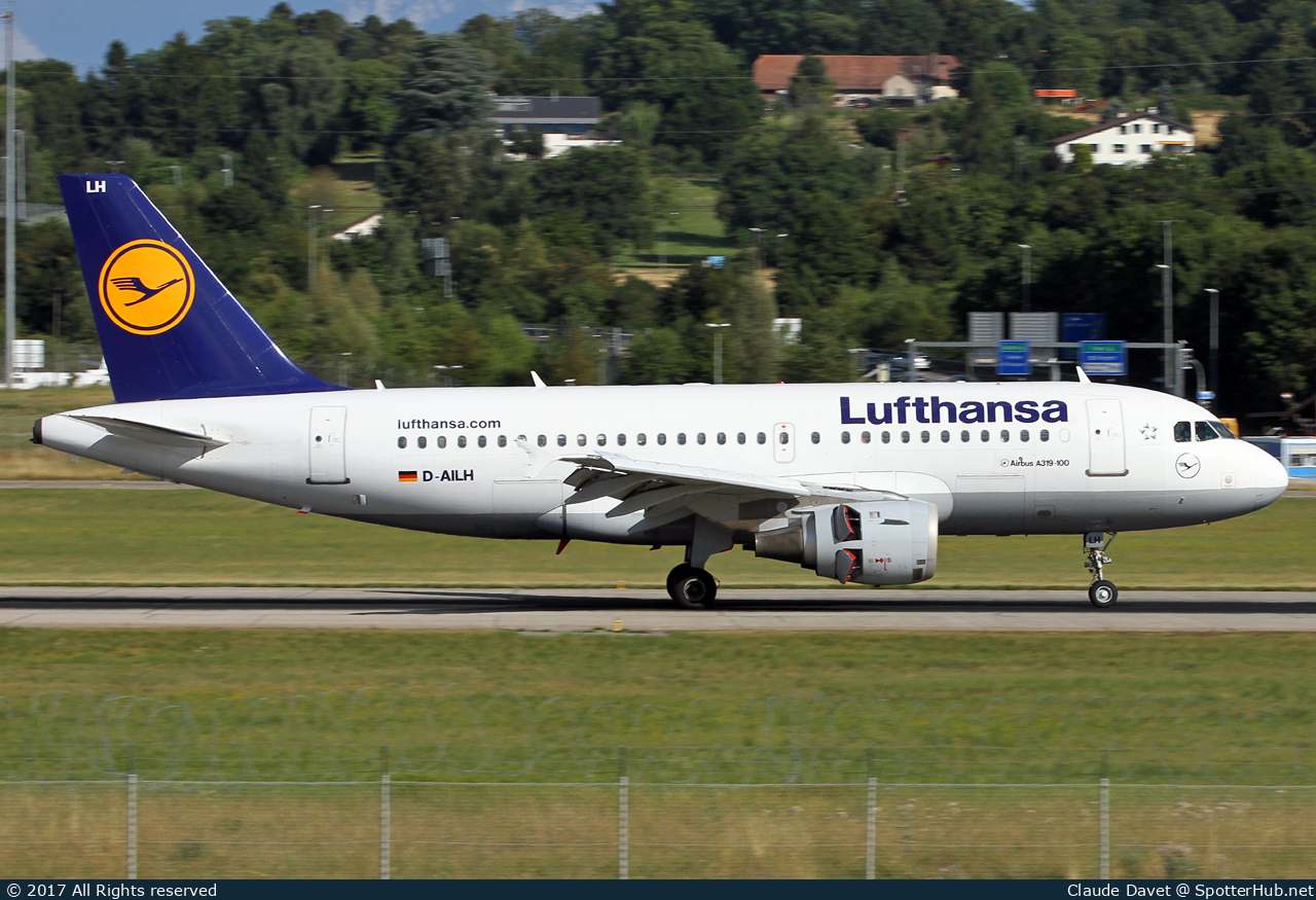 Photo of D-AILH - Airbus A319-114 operated by Lufthansa