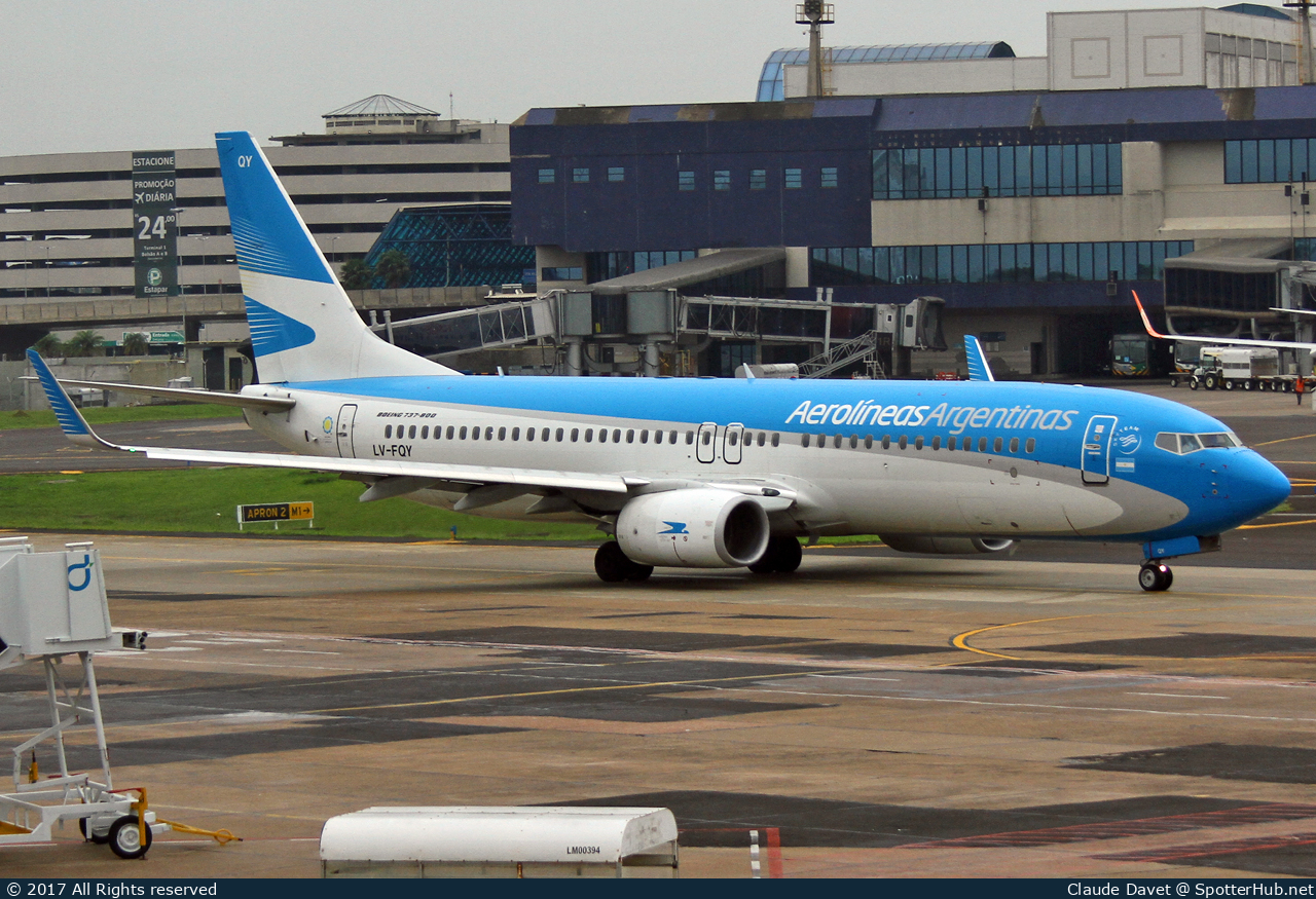 Photo of LV-FQY - Boeing 737-81D operated by Aerolíneas Argentinas