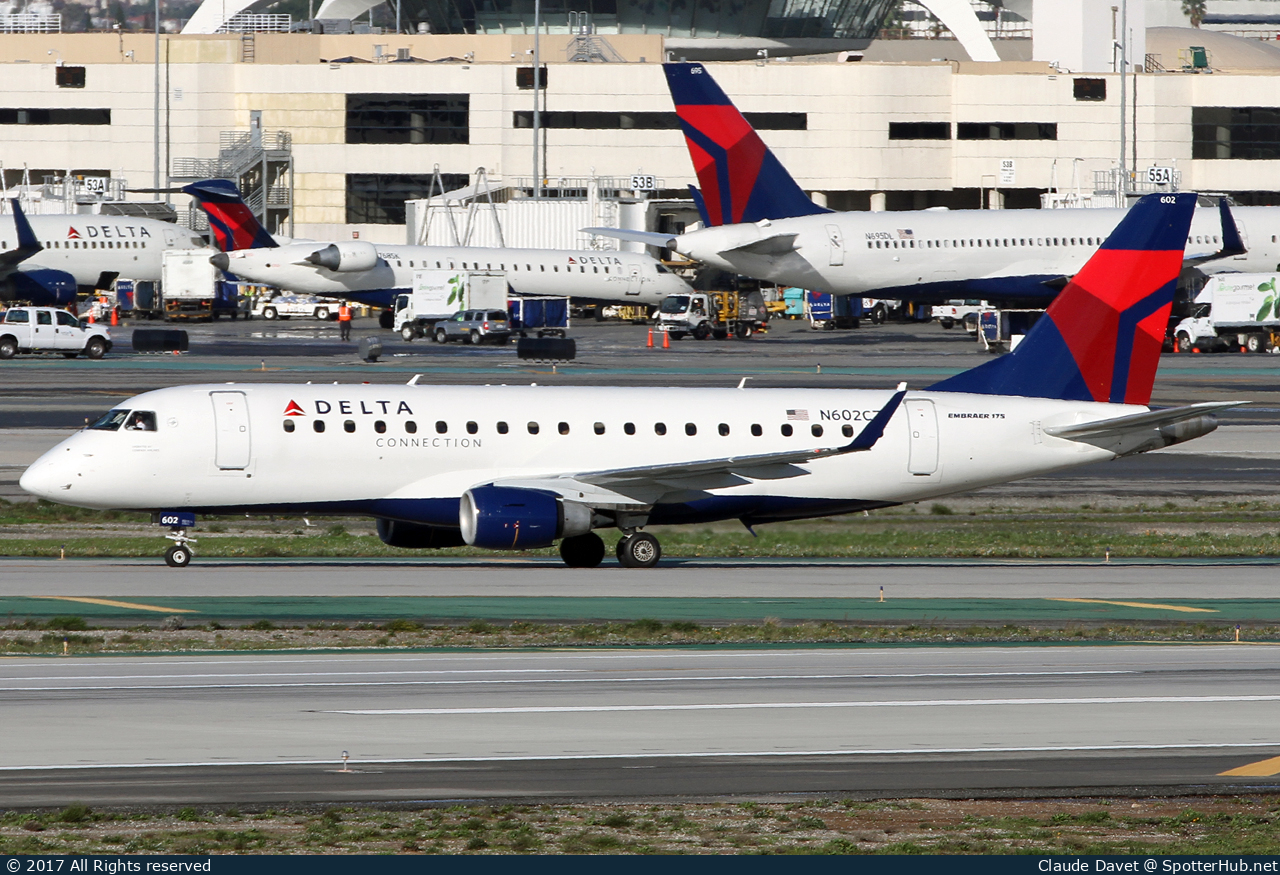 Photo of N602CZ - Embraer ERJ-175LR operated by Delta Connection (opb Compass Airlines)