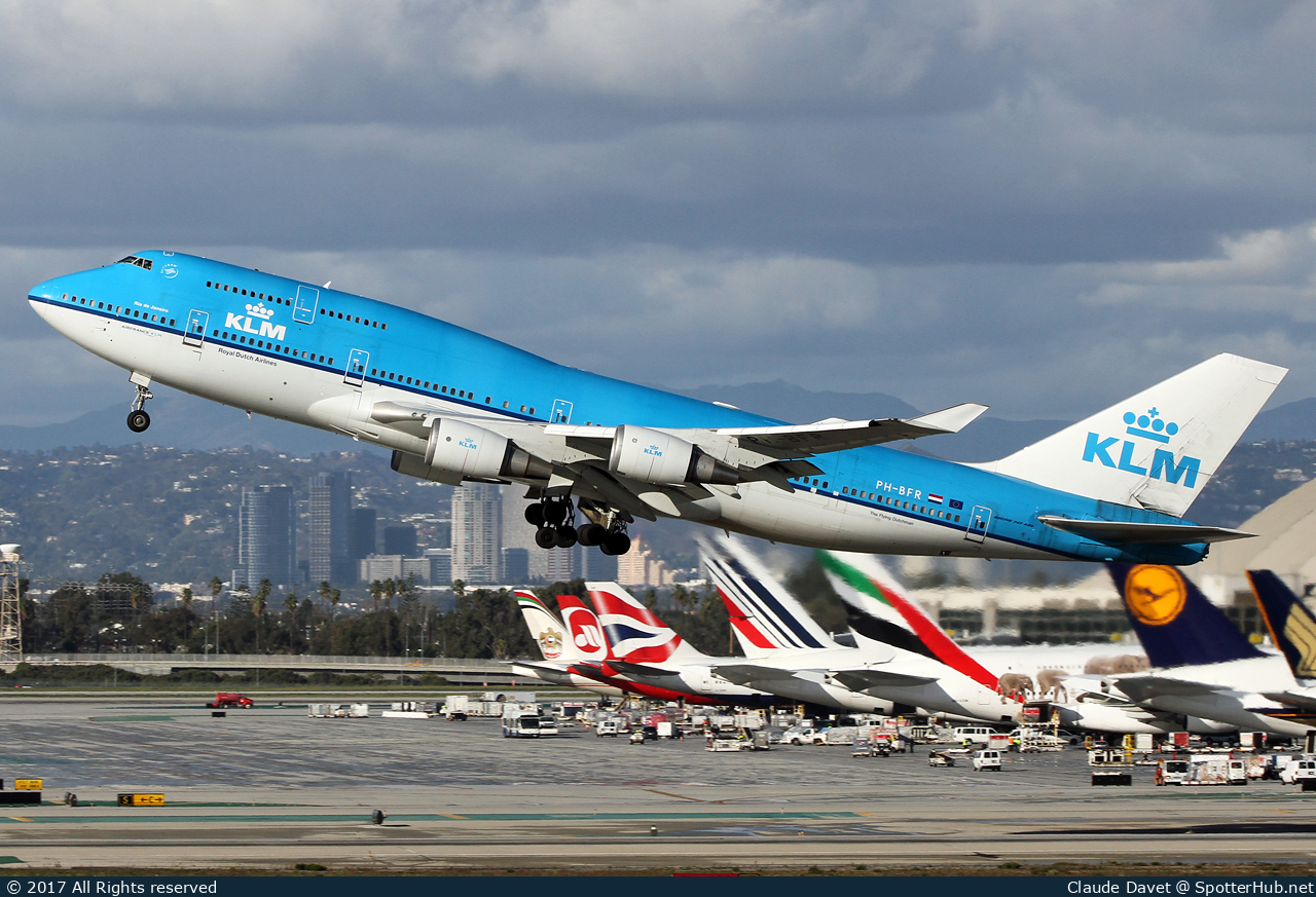 Photo of PH-BFR - Boeing 747-406(M) operated by KLM Royal Dutch Airlines