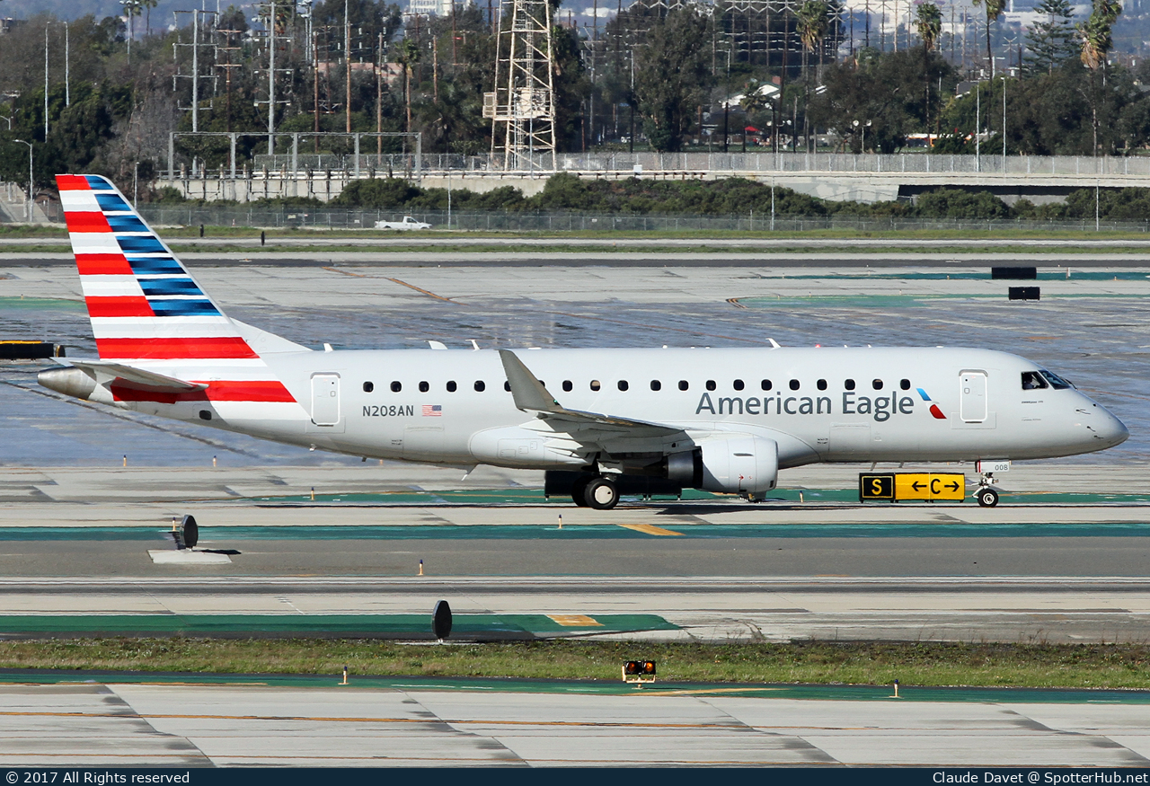 Photo of N208AN - Embraer ERJ-175LR operated by American Eagle (opb Compass Airlines)