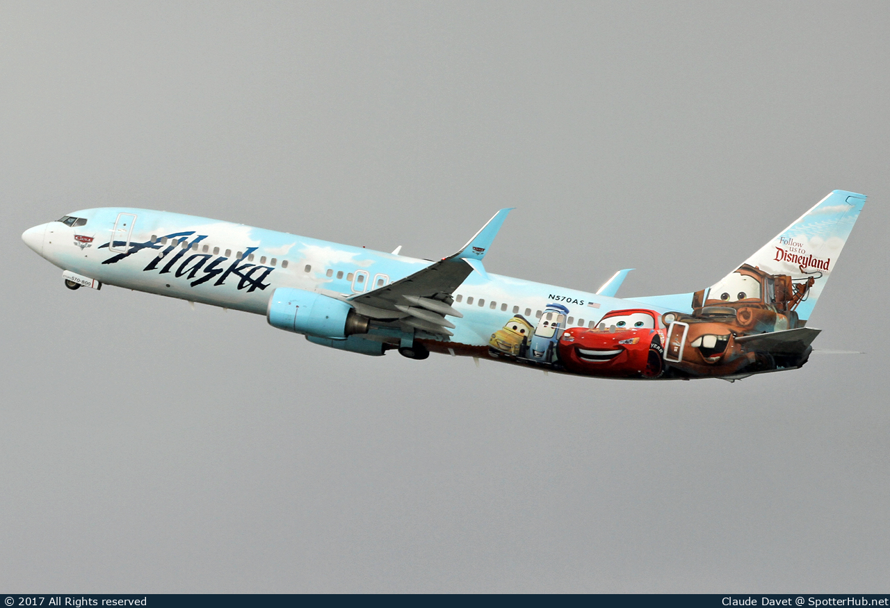 Photo of N570AS - Boeing 737-890 operated by Alaska Airlines