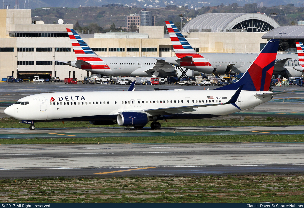 Photo of N864DN - Boeing 737-932(ER) operated by Delta Air Lines