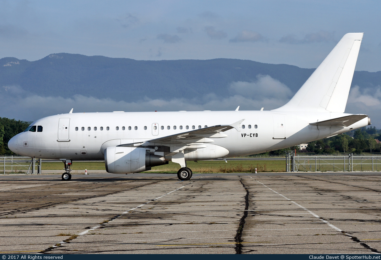 Photo of VP-CYB - Airbus A318-112(CJ) Elite operated by Cathay Fortune Cayman Co.