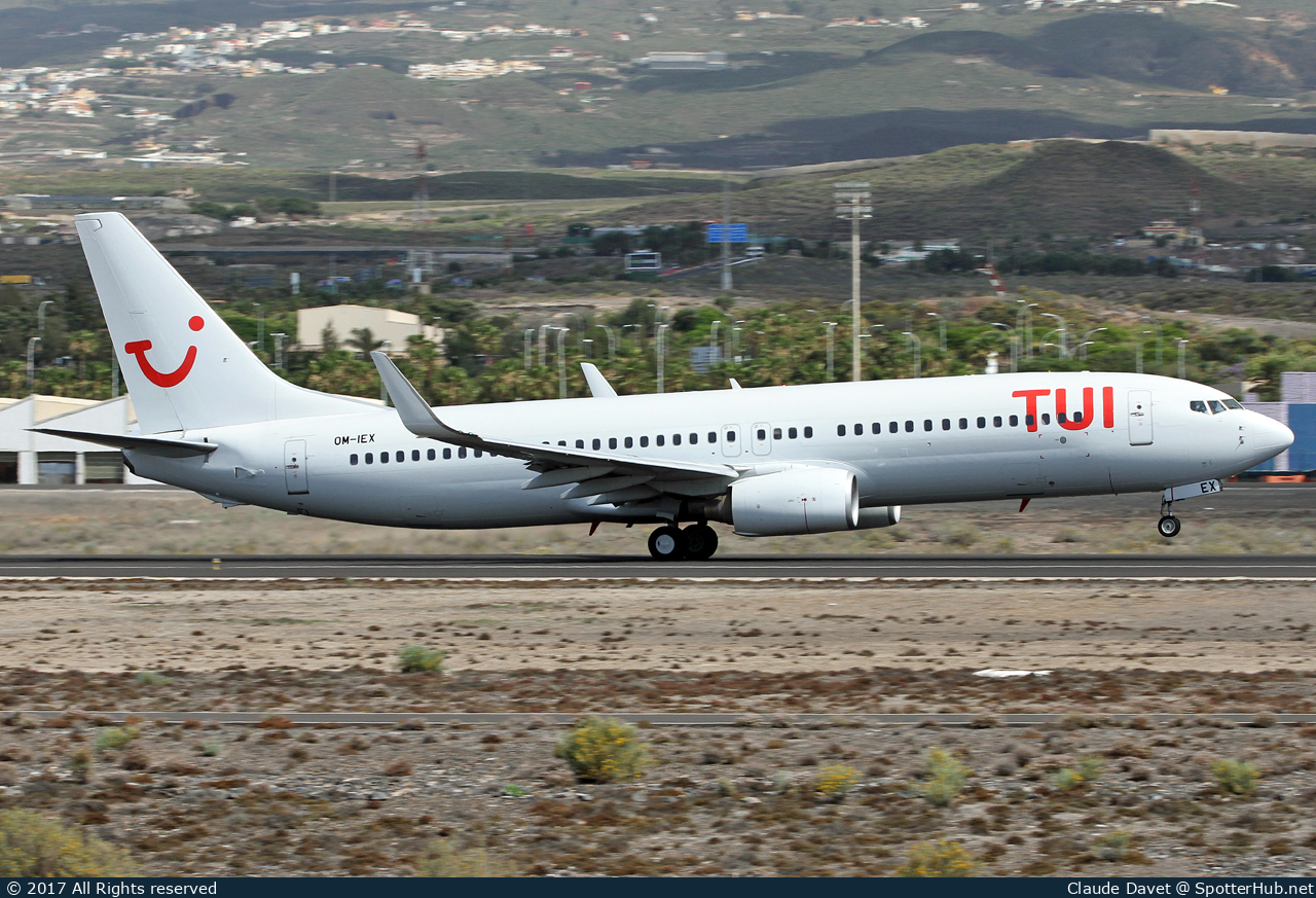 Photo of OM-IEX - Boeing 737-8BK operated by TUI Airlines Belgium (opb AirExplore)