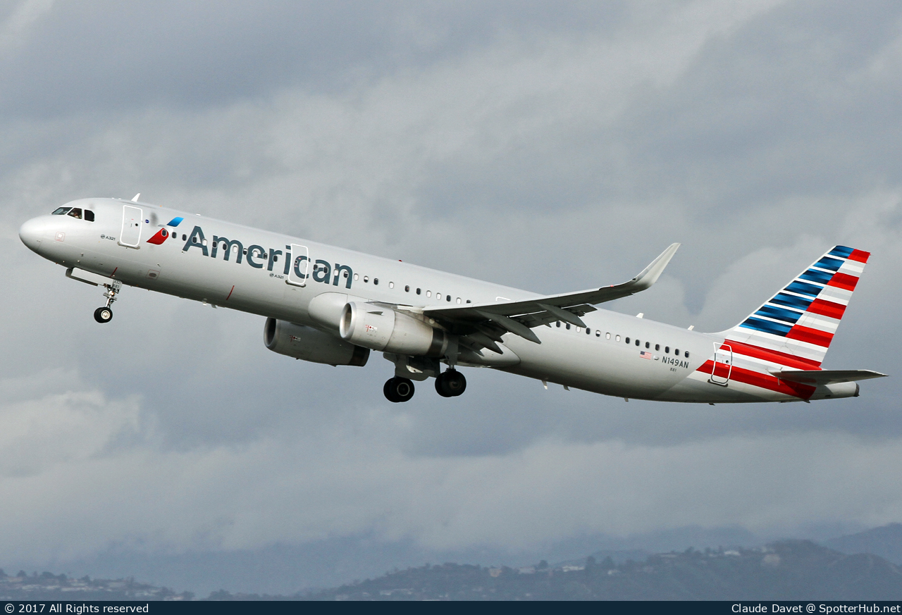 Photo of N149AN - Airbus A321-231 operated by American Airlines