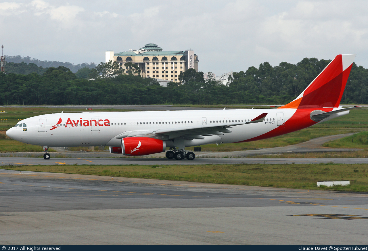 Photo of PR-OCX - Airbus A330-243 operated by Avianca Brasil