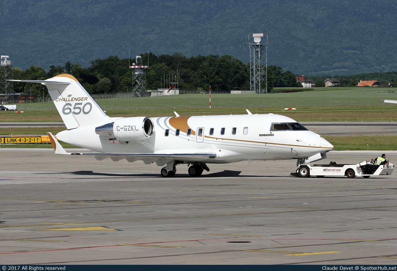 Photo of C-GZKL - Bombardier Challenger 650 operated by Bombardier Aerospace