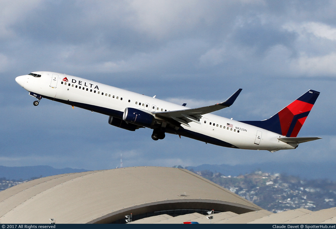 Photo of N822DN - Boeing 737-932(ER) operated by Delta Air Lines