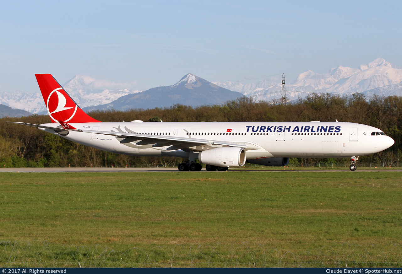 Photo of TC-LOE - Airbus A330-343 operated by Turkish Airlines