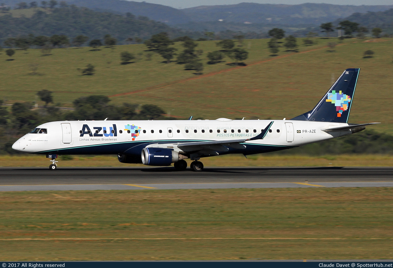 Photo of PR-AZE - Embraer ERJ-190AR operated by Azul