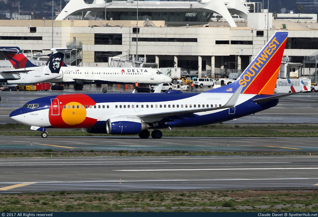 Photo of N230WN - Boeing 737-7H4 operated by Southwest Airlines