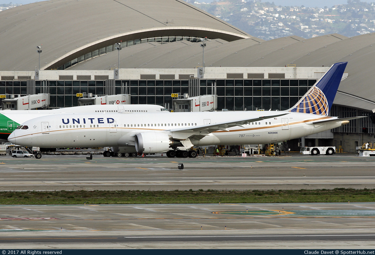 Photo of N26966 - Boeing 787-9 Dreamliner operated by United Airlines
