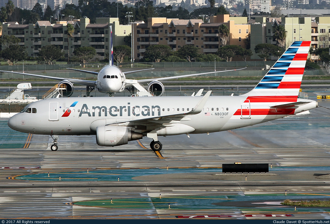 Photo of N8030F - Airbus A319-115 operated by American Airlines