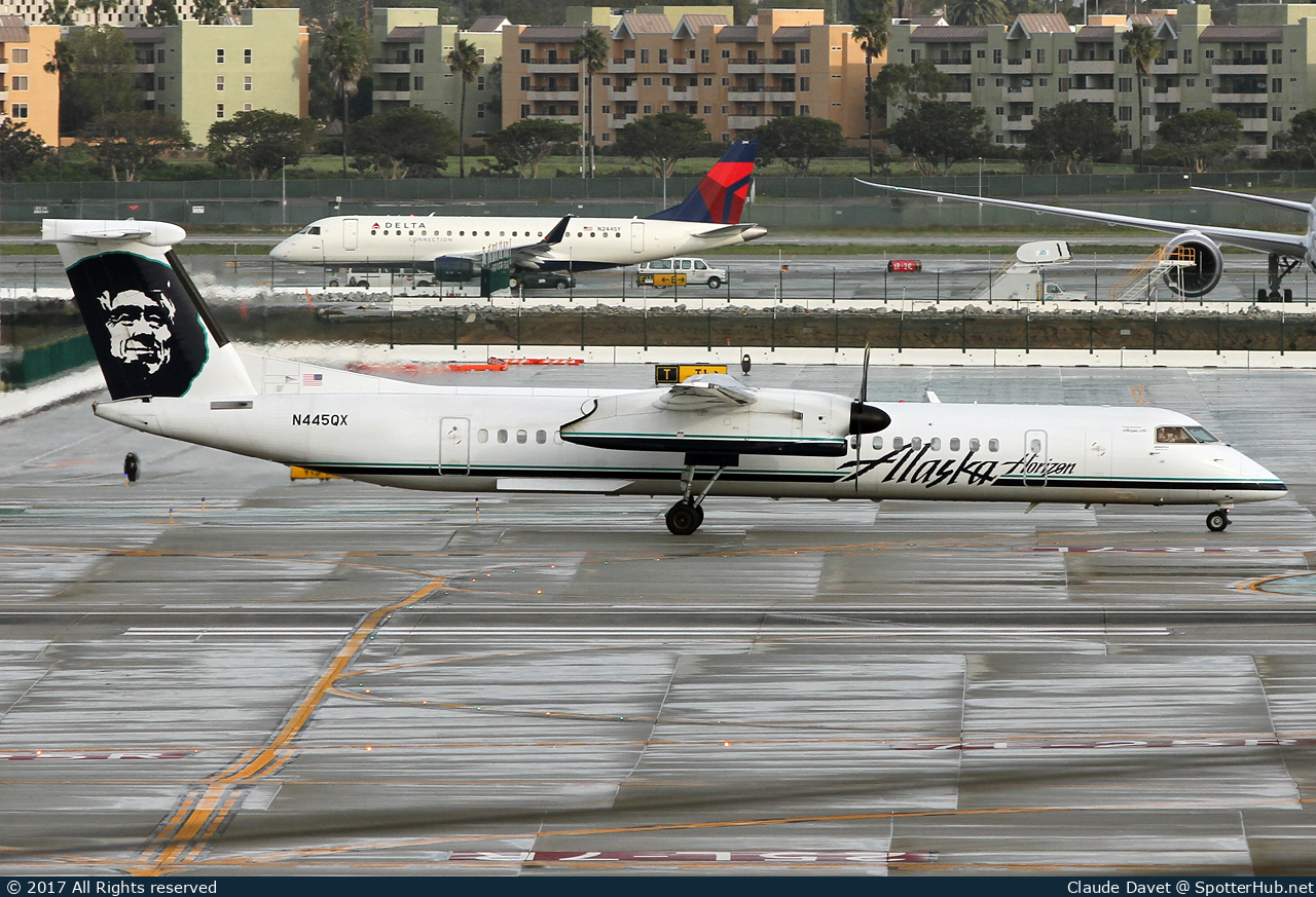Photo of N445QX - Bombardier DHC-8-402 Dash 8 Q400 operated by Alaska Airlines (opb Horizon Air)