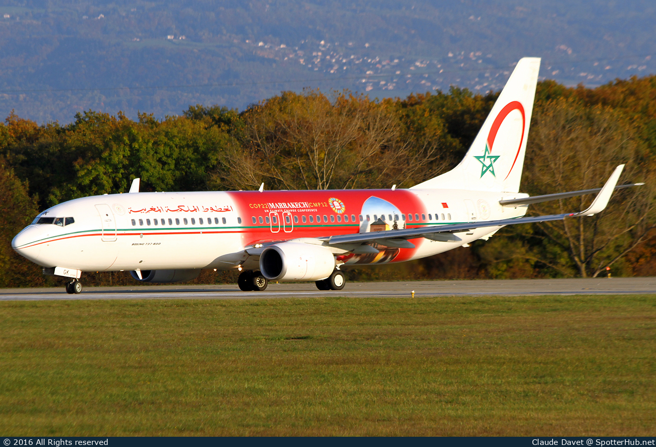 Photo of CN-RGK - Boeing 737-8B6 operated by Royal Air Maroc