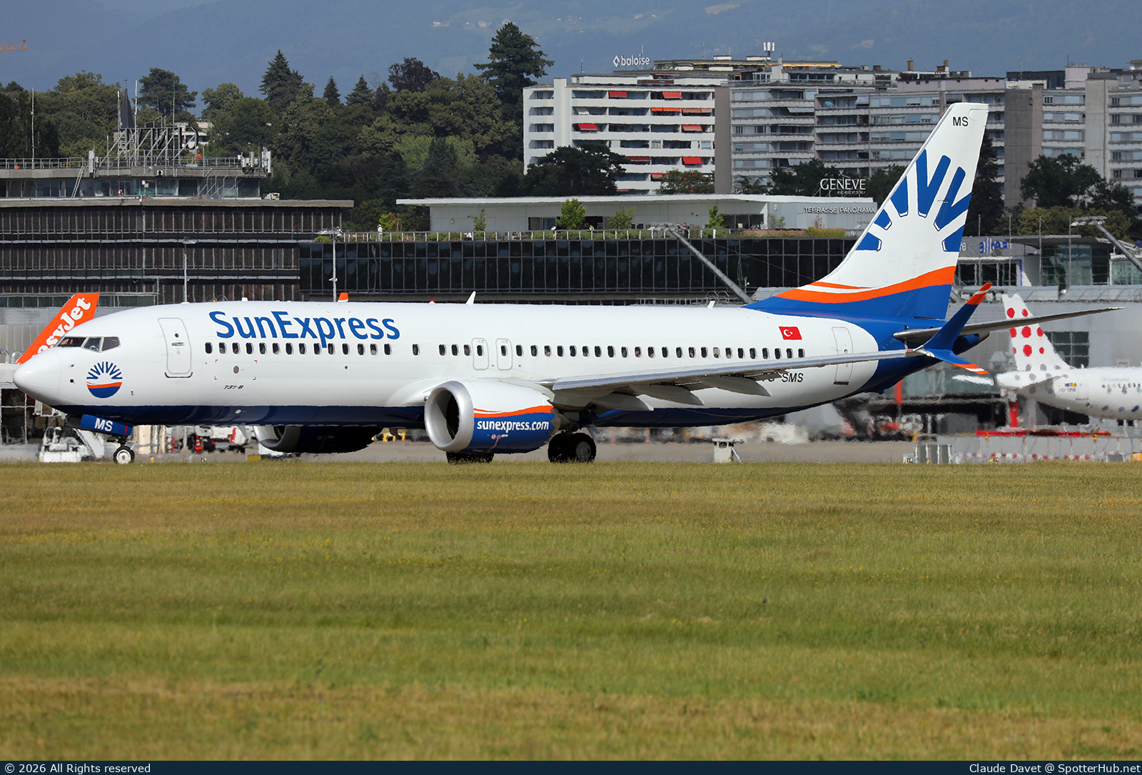 Photo of TC-SMS - Boeing 737 MAX 8 operated by SunExpress