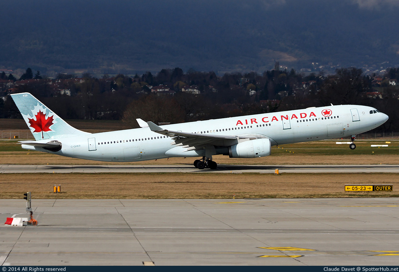 Photo of C-GHKR - Airbus A330-343 operated by Air Canada
