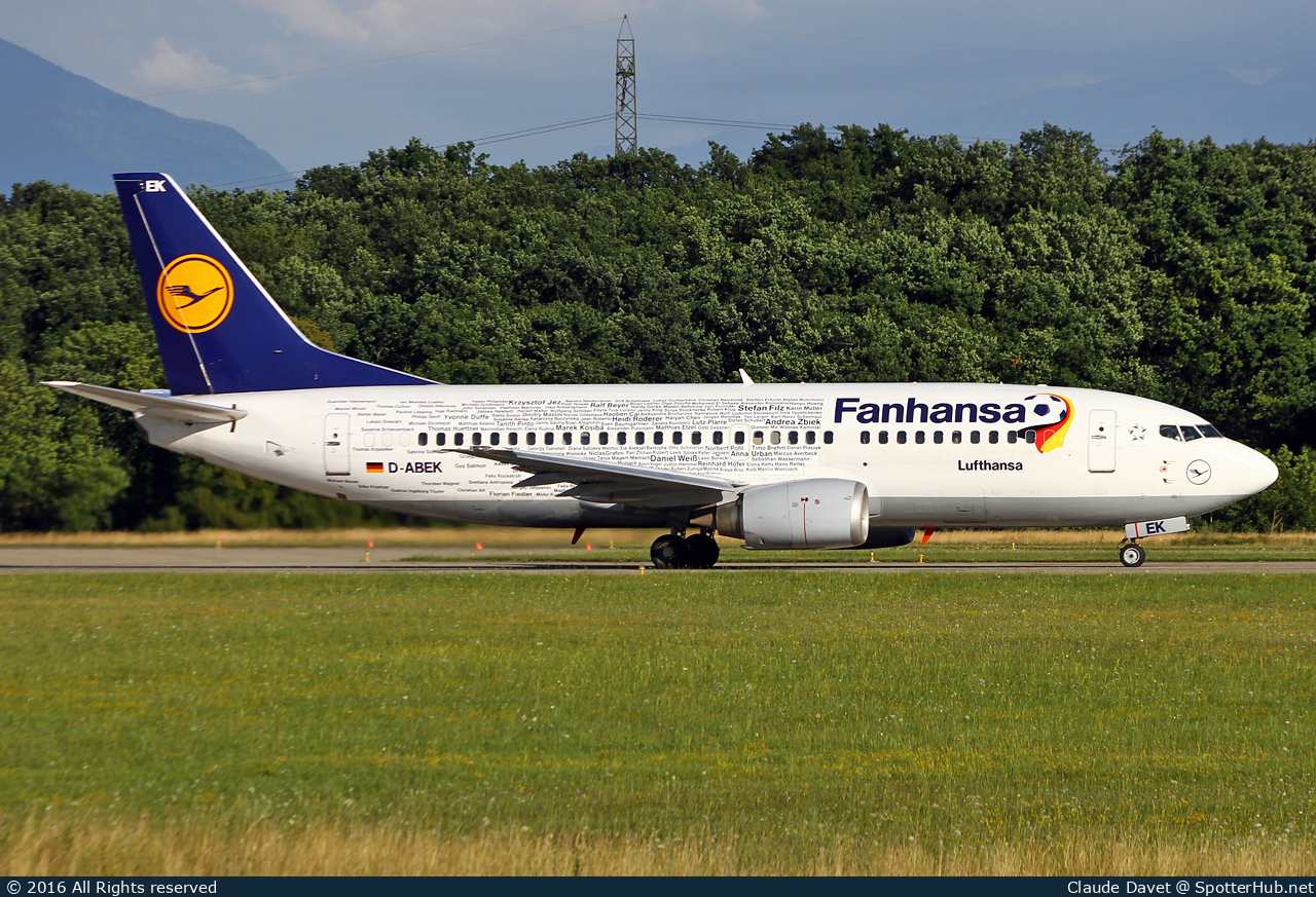 Photo of D-ABEK - Boeing 737-330 operated by Lufthansa