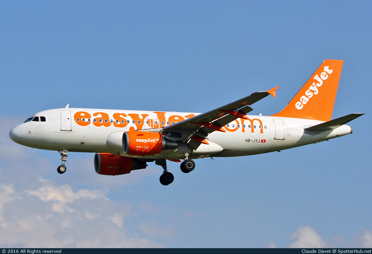Photo of HB-JYJ - Airbus A319-111 operated by easyJet Switzerland