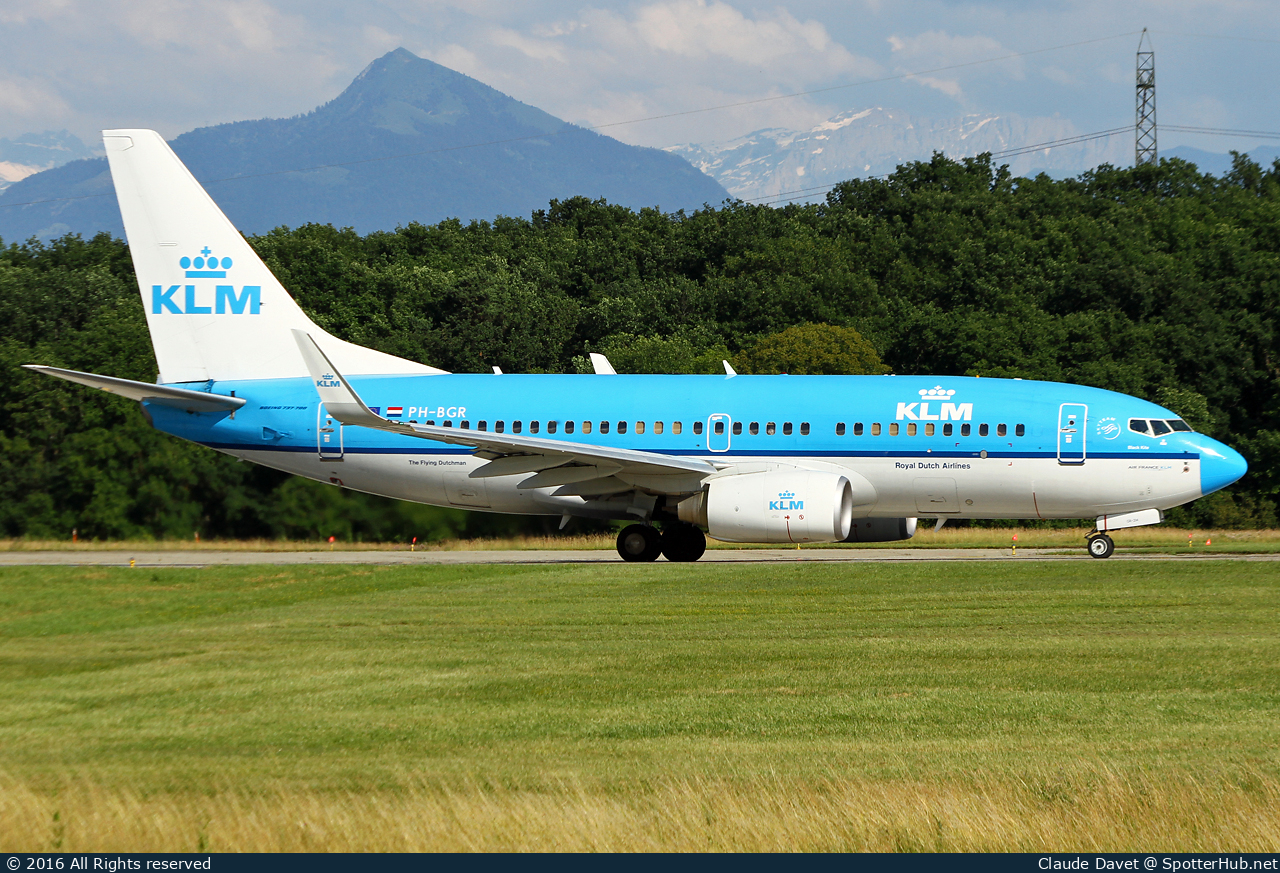 Photo of PH-BGR - Boeing 737-7K2 operated by KLM Royal Dutch Airlines